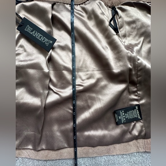 NWT BLANKNYC SUEDE MINI SKIRT SIZE 30 GENUINE LEATHER - Picture 5 of 8